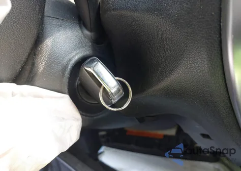 2021 Kia Sorento Lx z USA, uszkodzony, nr VIN 5XYRG4LC2MG021724